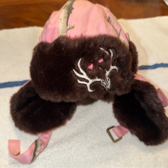 Realtree Accessories - Bone Collector Real Tree Pink Fur Hat